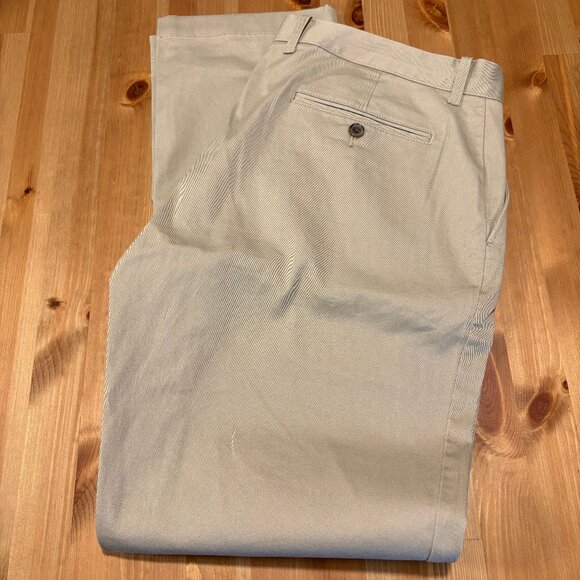 J Crew Mercantile Chinos Straight Fit - Picture 2 of 4